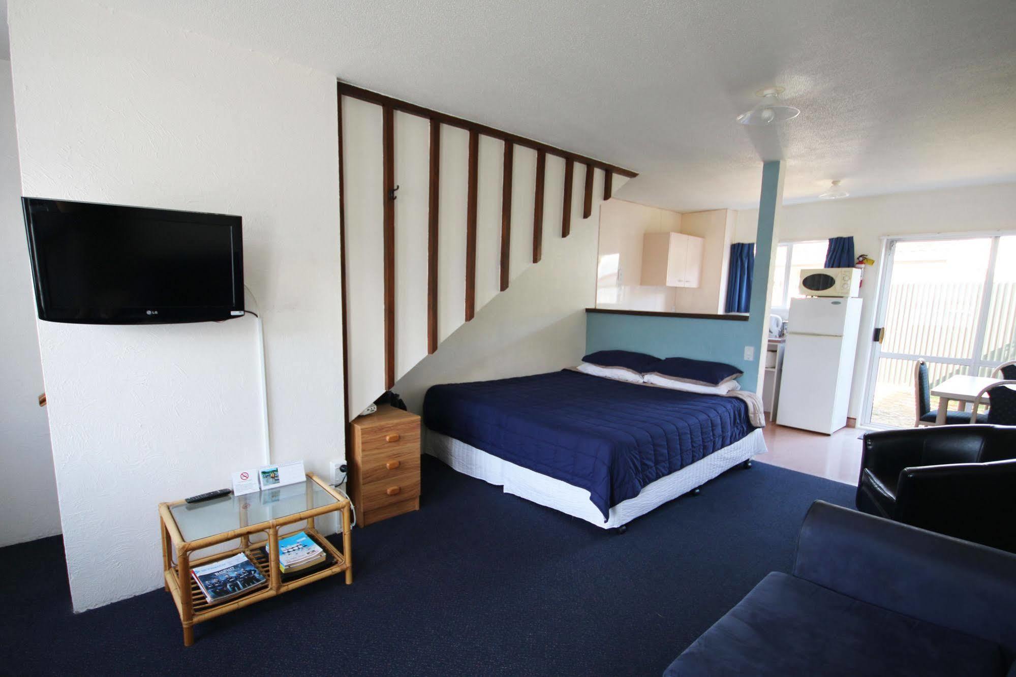 Midway Pacifica Lodge Lower Hutt Dış mekan fotoğraf